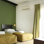 Krinis Apartment *