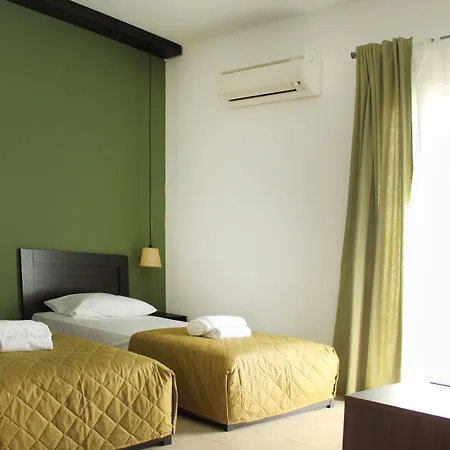 Krinis Apartamento *
