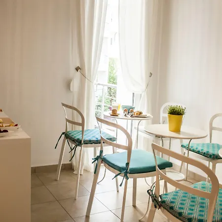 Krinis Apartamento *